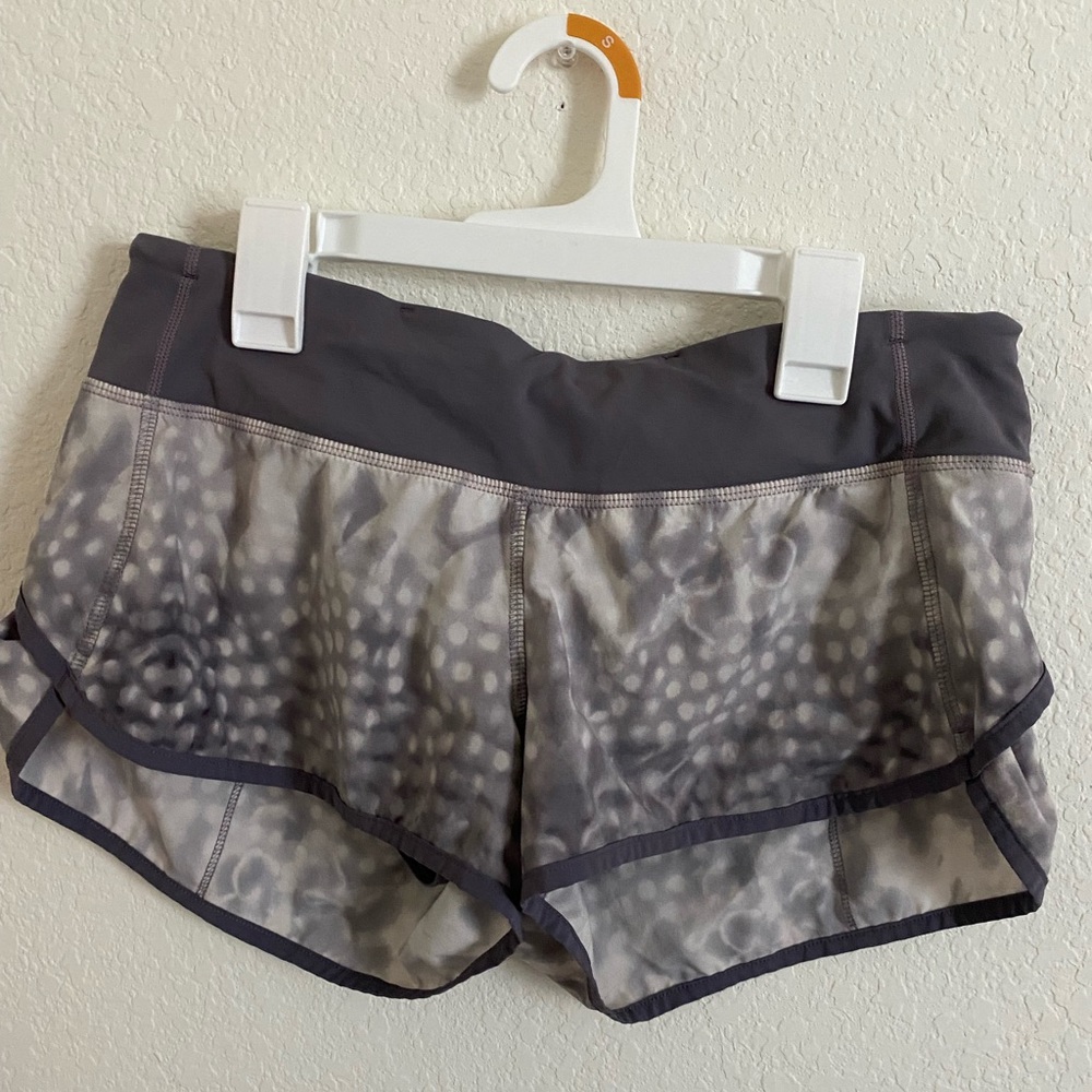 LULULEMON SHORTS WITH SWEATPANTS!!!